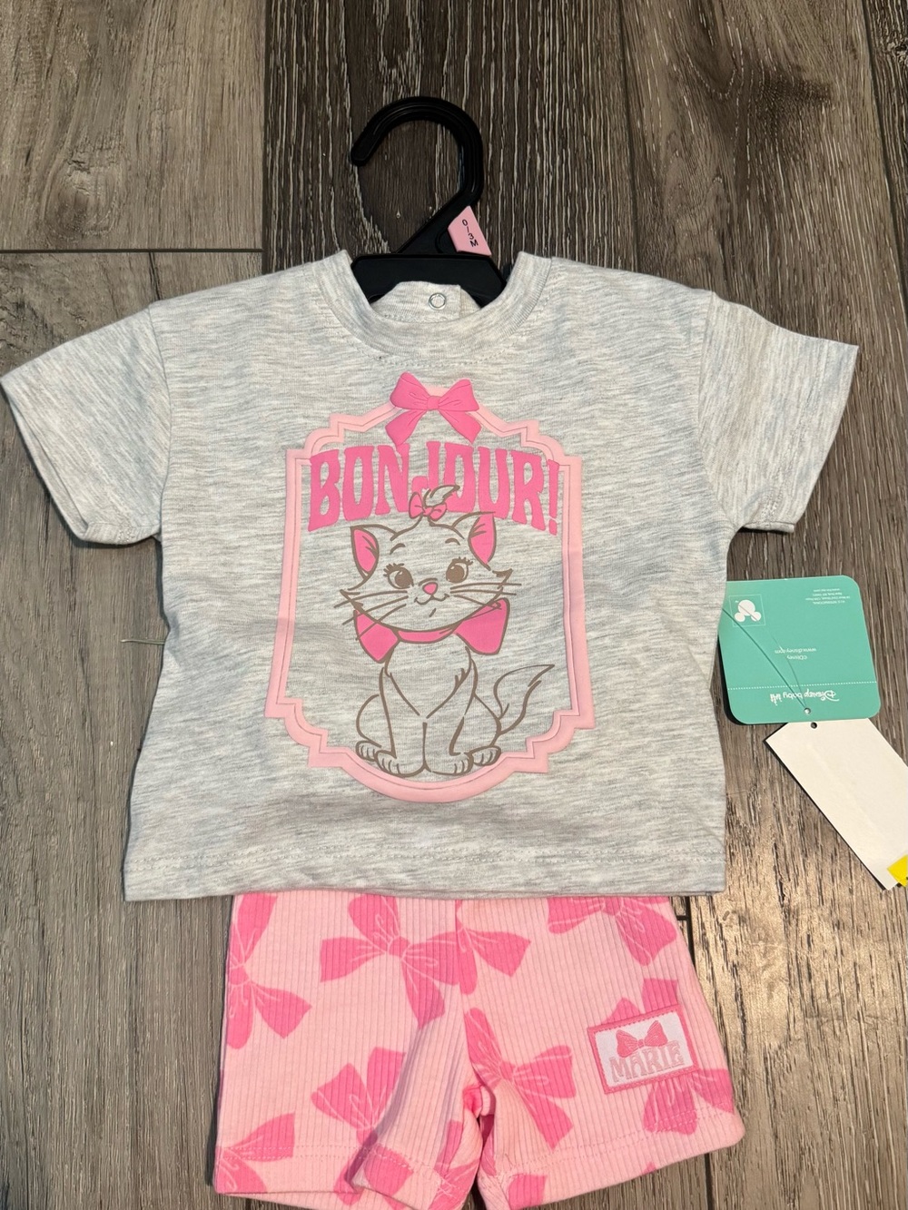 NWT Disney Pink & Gray Cat Bow Set
